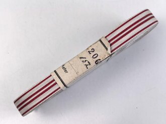 Österreich, Bündel Band für die Bandspange zur zur Kriegs-Erinnerungsmedaille 1914 - 1918. Breite 15mm, in der originalen Banderole, laut dieser 20 Meter