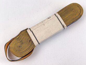 Österreich, Bündel Band zum Bandspange des Orden der Eisernen Krone. Breite 15mm , in der originalen Banderole, laut dieser 10 Meter