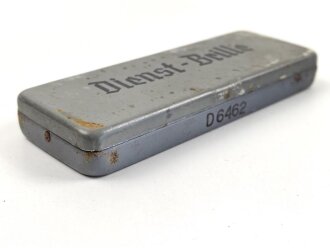 Dienstbrille Wehrmacht, nicht verausgabt, daher noch keine Gläser eingesetzt, aus altem Bestand, ungereinigt