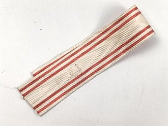Österreich, Band zur Rot Kreuz Medaille . Breite 26mm, Länge 20cm, sie erhalten ein ( 1 ) Stück