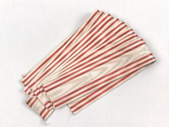 Österreich, Band zur Rot Kreuz Medaille . Breite 26mm, Länge 20cm, sie erhalten ein ( 1 ) Stück