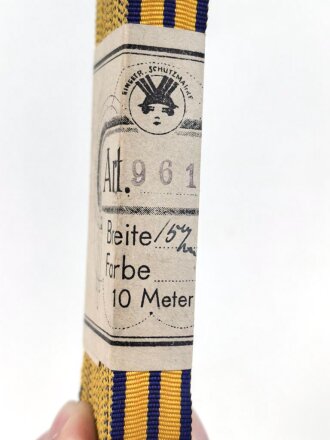 Schwarzburg Rudolstadt, Bündel Band für Bandspangen für diverse Ehrenzeichen, Breite 15mm, in der originalen Banderole, laut dieser 10 Meter