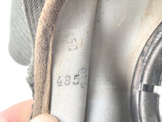 Luftschutz / Werkschutz. Gasmaske Modell 1930, Ausführung als S-Maske für den Luftschutz, datiert 1938. Weich, guter Zustand