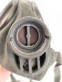 Luftschutz / Werkschutz. Gasmaske Modell 1930, Ausführung als S-Maske für den Luftschutz, datiert 1938. Weich, guter Zustand