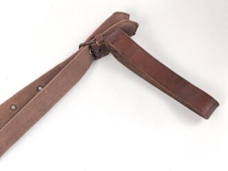 Tragevorrichtung für ein Gestell ? Vermutlich Österreich oder Tschechoslowakei. Länge des Riemen wie fotografiert etwa 75cm