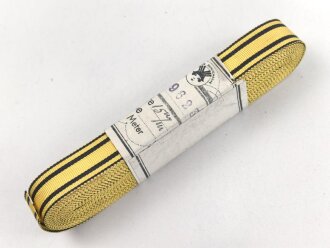 Württemberg,  Bündel Ordensband für die Bandspange zum Wilhelmskreuz. Breite 15mm, in der originalen Banderole, laut dieser 10 Meter