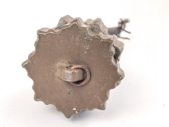 Luftwaffe, Steckverbindung ,  ich glaube zu wissen das es zur Flak / Kommandogerät gehört. Durchmesser etwa 8cm