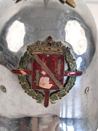 Spanien, Paradeuniform eines Angehörigen der persönlichen Leibwache ( Guardia Mora ) des spanischen Diktators Franco. . Vermutlich zusammengestellt, die Paraderabatte ist zu groß für die Jacke und das Koppel zu lang. Gebraucht, in gutem Gesamtzustand