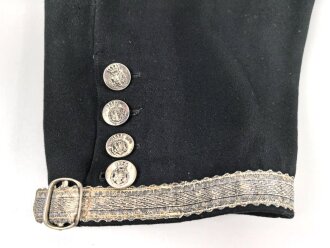 Österreich, schwarze Trachtenhose mit Schneideretikett aus Wien. Für mich nicht näher zuzuordnen. Guter Gesamtzustand