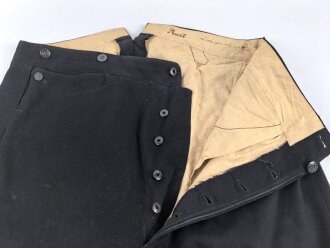 Österreich, schwarze Trachtenhose mit Schneideretikett aus Wien. Für mich nicht näher zuzuordnen. Guter Gesamtzustand