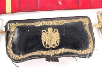 Spanien, Paradebandolier mit Kartuschkasten für Offiziere, gebraucht, gut
