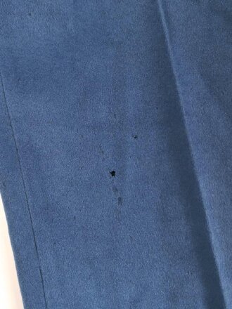 Ritterorden vom Heiligen Grab zu Jerusalem, gerade blaue Hose mit goldener Borte. Guter Gesamtzustand, Alter und genaue Herkunft unbekannt.