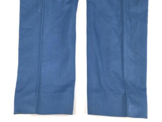 Ritterorden vom Heiligen Grab zu Jerusalem, gerade blaue Hose mit goldener Borte. Guter Gesamtzustand, Alter und genaue Herkunft unbekannt.