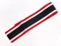 Band zum Kriegsverdienstkreuz 2. Klasse 1939 mit und ohne Schwerter. Breite 30mm, Länge 24cm