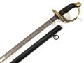 Preussen, Kürassier Pallasch / Extradegen Modell 1889.  Eigentumstsück mit doppelseitiger Klingenäztung . Der Träger war Angehöriger im "Kürassier Regiment von Seydlitz No. 7"  Ordentliche Klinge, Griffwicklung restauriert, Scheide überlackiert