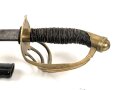 Preussen, Kürassier Pallasch / Extradegen Modell 1889.  Eigentumstsück mit doppelseitiger Klingenäztung . Der Träger war Angehöriger im "Kürassier Regiment von Seydlitz No. 7"  Ordentliche Klinge, Griffwicklung restauriert, Scheide überlackiert