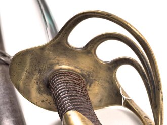 Frankreich, Pallasch in gutem Zustand, Klingenrücken datiert 1849 ? , Scheide und Gefäß Nummerngleich , guter Gersamtzustand