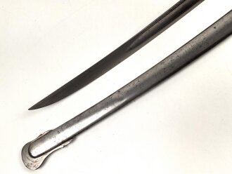 Frankreich, Säbel Modell 1822  für Offiziere der Kavallerie. Die Gravur auf dem Klingenrücken entfernt, sonst guter Zustand
