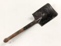 Spaten  Wehrmacht, ungereinigtes Stück aus Scheunenfund