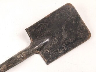 Spaten  Wehrmacht, ungereinigtes Stück aus Scheunenfund