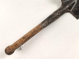 Spaten  Wehrmacht, ungereinigtes Stück aus Scheunenfund