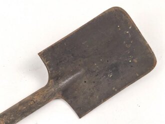 Spaten  Wehrmacht, ungereinigtes Stück aus...
