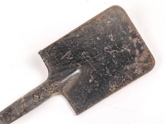 Spaten  Wehrmacht, ungereinigtes Stück aus Scheunenfund
