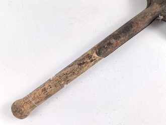 Spaten  Wehrmacht, ungereinigtes Stück aus Scheunenfund, Hersteller ohp 1944