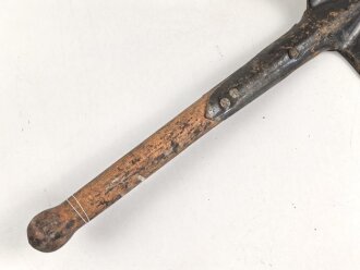 Spaten  Wehrmacht, ungereinigtes Stück aus Scheunenfund