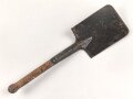 Spaten  Wehrmacht, ungereinigtes Stück aus Scheunenfund
