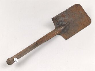 Spaten  Wehrmacht, ungereinigtes Stück aus...