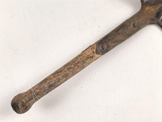 Spaten  Wehrmacht, ungereinigtes Stück aus Scheunenfund