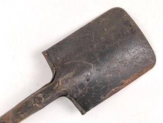Spaten  Wehrmacht, ungereinigtes Stück aus Scheunenfund