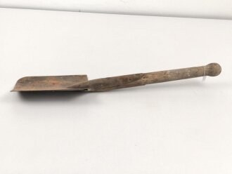 Spaten  Wehrmacht, ungereinigtes Stück aus Scheunenfund