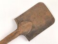Spaten  Wehrmacht, ungereinigtes Stück aus Scheunenfund