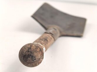 Spaten  Wehrmacht, ungereinigtes Stück aus Scheunenfund