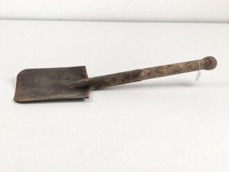 Spaten  Wehrmacht, ungereinigtes Stück aus Scheunenfund