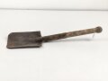 Spaten  Wehrmacht, ungereinigtes Stück aus Scheunenfund
