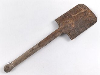 Spaten  Wehrmacht, ungereinigtes Stück aus Scheunenfund
