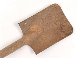 Spaten  Wehrmacht, ungereinigtes Stück aus Scheunenfund