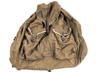 Rucksack für Gebirgstruppen der Wehrmacht. Gebraucht, Trageriemen alt modifiziert