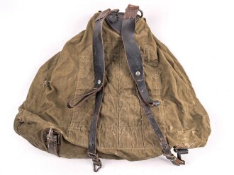 Rucksack für Gebirgstruppen der Wehrmacht. Gebraucht, Trageriemen alt modifiziert