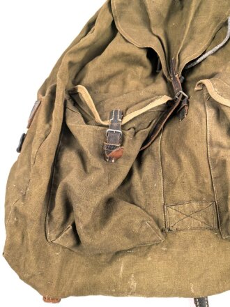Rucksack für Gebirgstruppen der Wehrmacht. Gebraucht, Trageriemen alt modifiziert