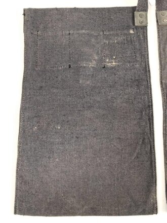 Wehrmacht, Beutel für Gewehrgranaten . Dunkelblaues, ungebrauchtes Stück mit Lagerspuren, ungereinigt