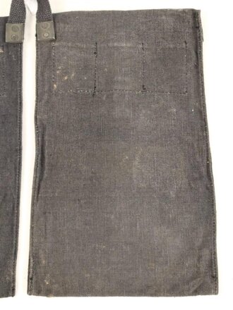 Wehrmacht, Beutel für Gewehrgranaten . Dunkelblaues, ungebrauchtes Stück mit Lagerspuren, ungereinigt
