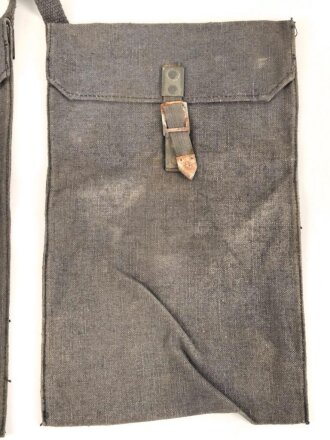 Wehrmacht, Beutel für Gewehrgranaten . Dunkelblaues, ungebrauchtes Stück mit Lagerspuren, ungereinigt