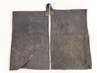 Wehrmacht, Beutel für Gewehrgranaten . Dunkelblaues, ungebrauchtes Stück mit Lagerspuren, ungereinigt