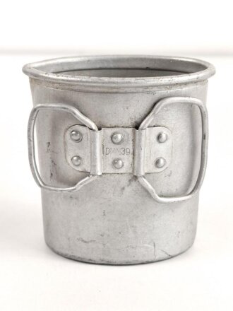 Trinkbecher Wehrmacht aus Aluminium ( KEIN Becher für die Feldflasche) , Hersteller DMN39