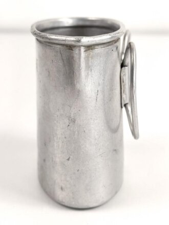 Trinkbecher Wehrmacht aus Aluminium ( KEIN Becher für die Feldflasche) , Hersteller EEH36