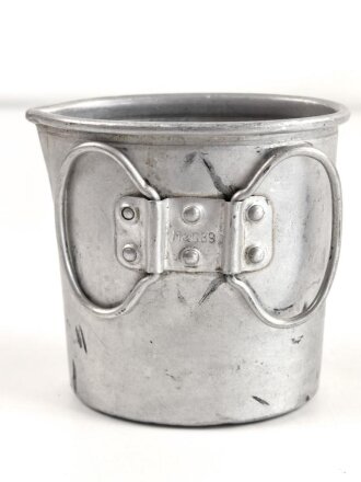 Trinkbecher Wehrmacht aus Aluminium ( KEIN Becher für die Feldflasche) , Hersteller M&C39